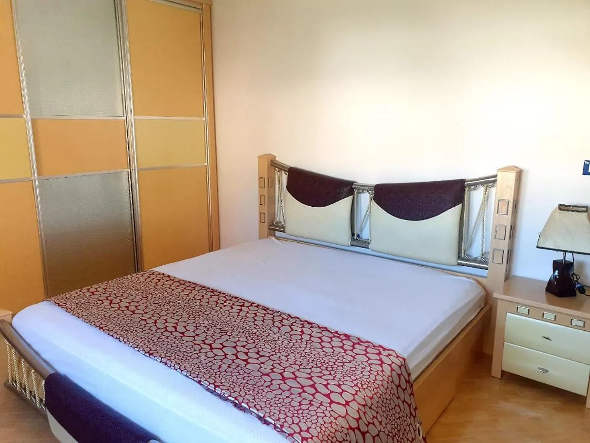 Apartament Zenuni Lägenhet Vlorë