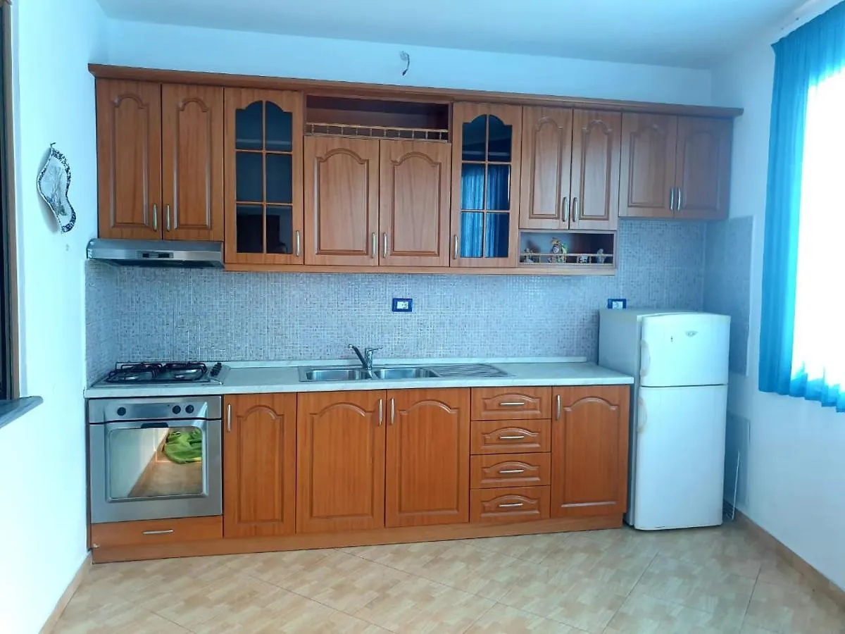 Apartament Zenuni Lägenhet Vlorë