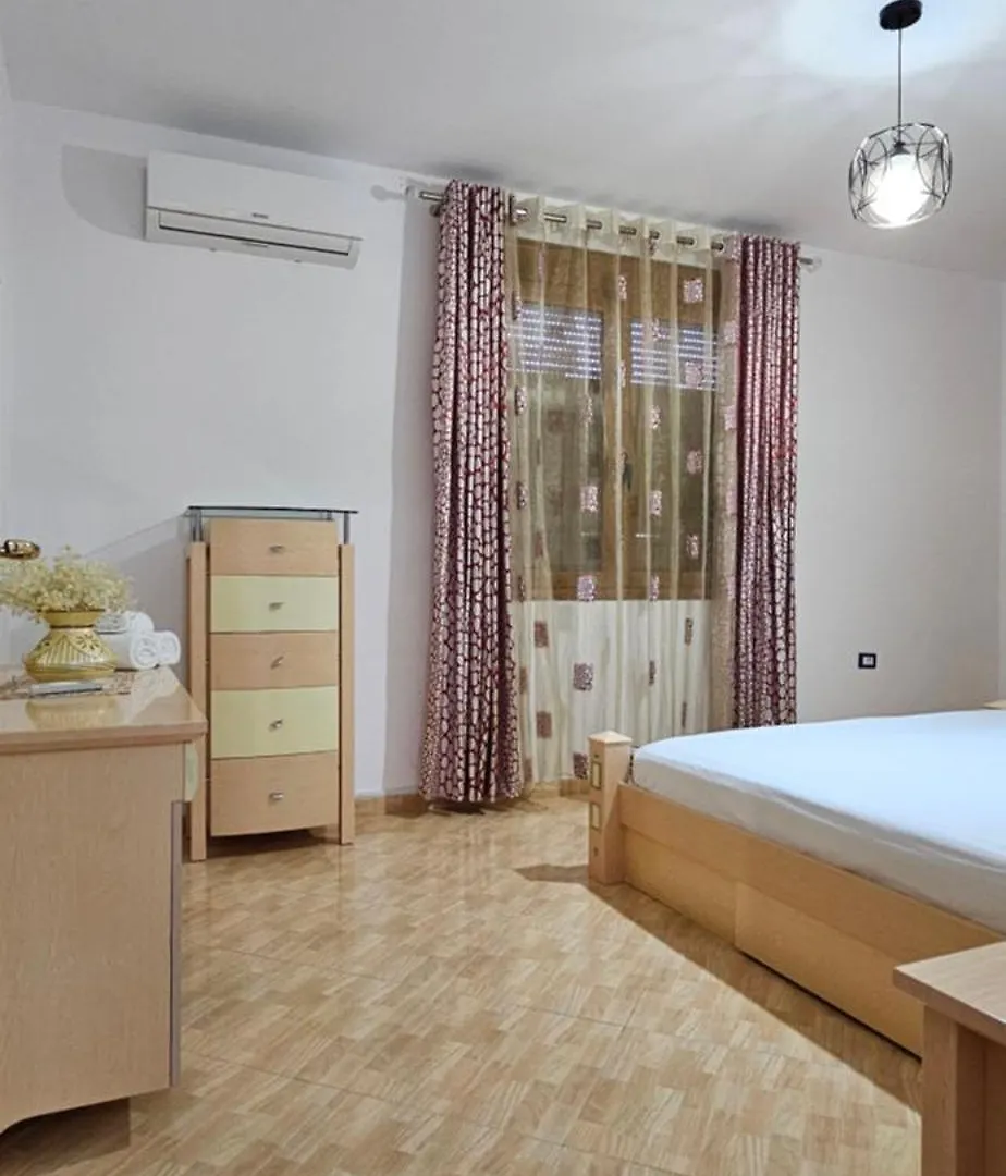 Apartament Zenuni Appartement Vlorë 0*,  Albanië